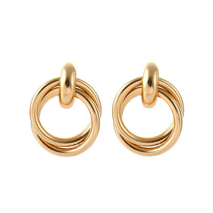 New trendy design earrings with a niche and cool temperament alloy earrings